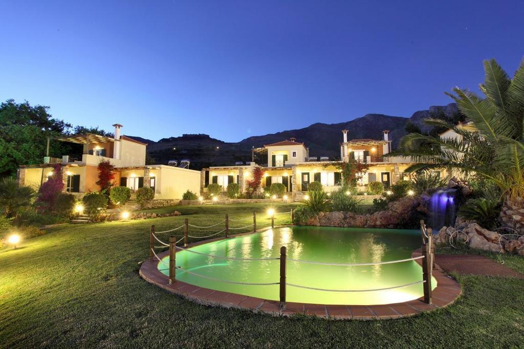 Politia Villas Caristo Exterior foto